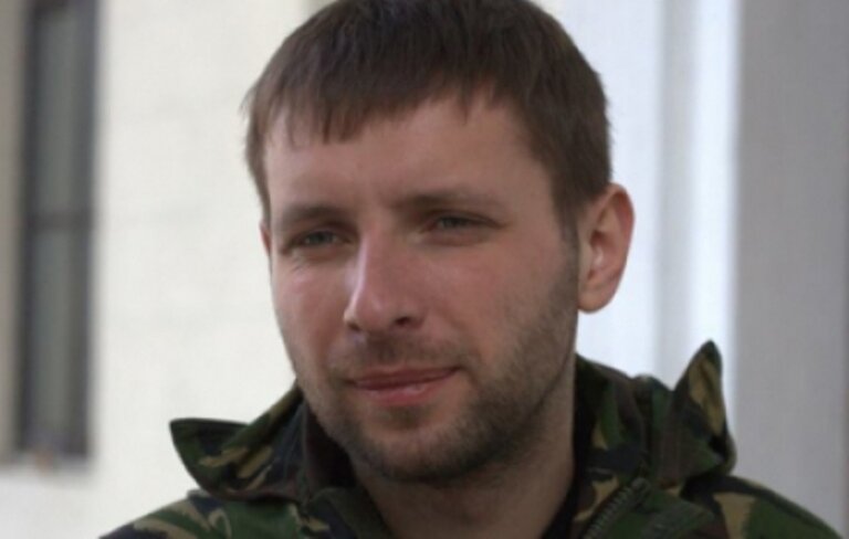 Підірвано авто Парасюка, на місці подій – швидка, поліція